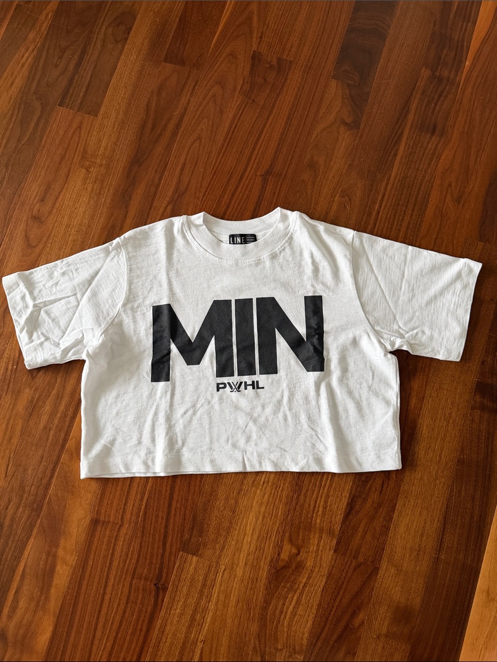 Women’s XS 'MIN' Graphic Crop Tee - Rare Year 1 of PWHL!!